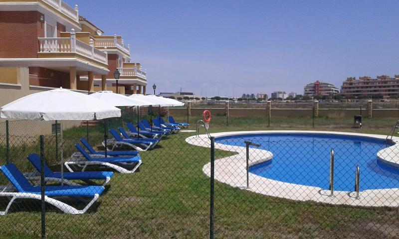 Apartamentos Playamar Ροκέτας ντε Μαρ Εξωτερικό φωτογραφία